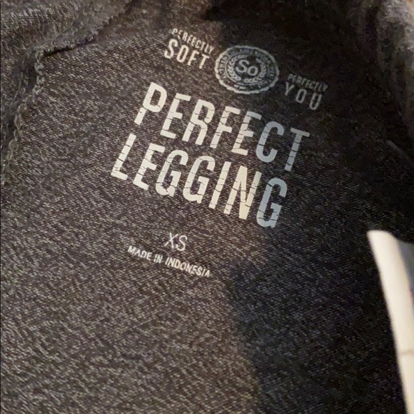 leggings - Picture 2 of 3